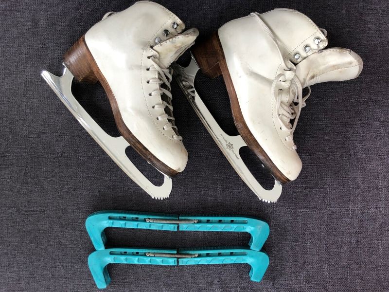 why use figure skate guards