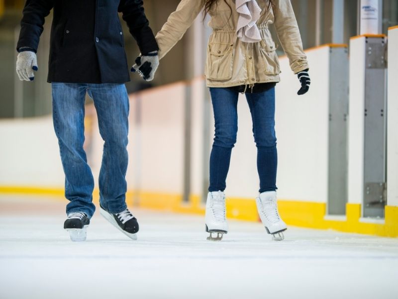 ice skating first date - skates