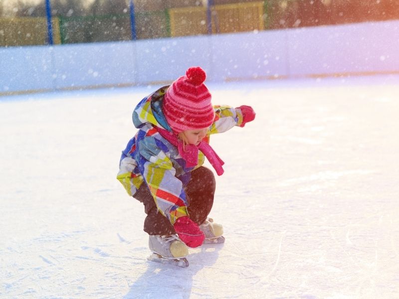 toddler age to start ice skating