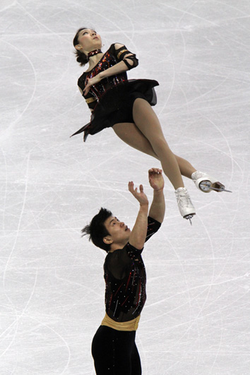 2010_Olympics_Figure_Skating_Pairs_-_Dan_ZHANG_-_Hao_ZHANG_-_1960A